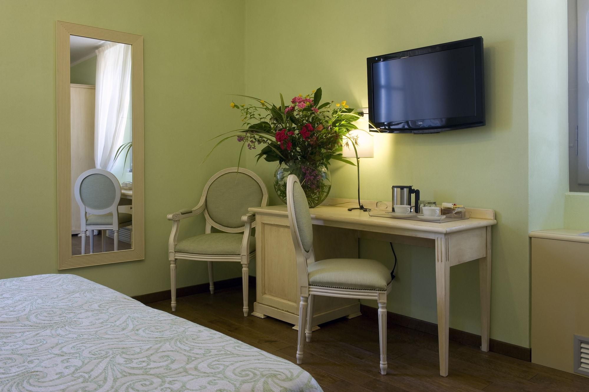 Relais Corte Cavalli Hotel 4*